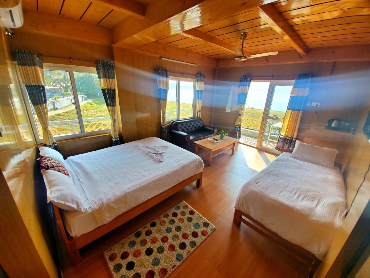Hotel Waterside Pokhara Exterior foto